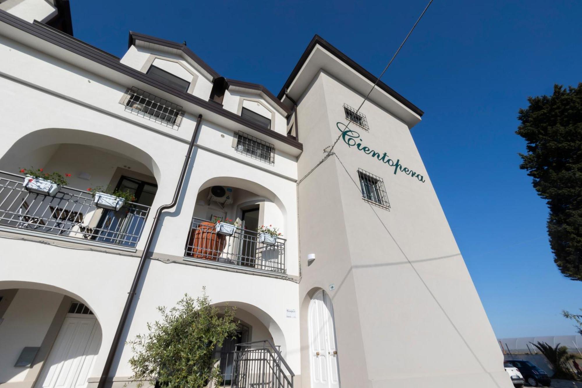 Cientopera Suite Rooms Pontecagnano Eksteriør billede